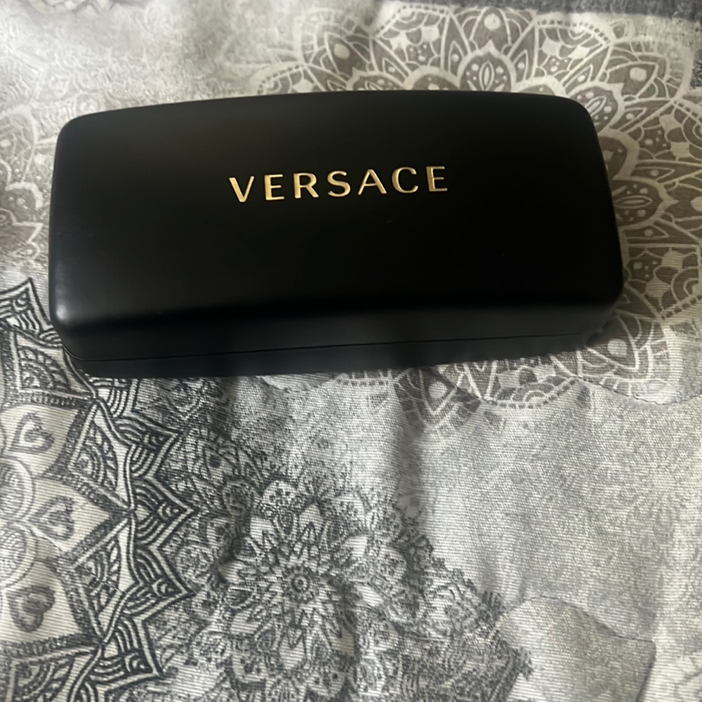 Versace case